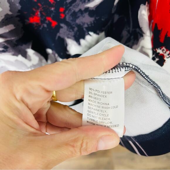 ILE blue white red floral stretchy office preppy midi dress 16W - Picture 5 of 6